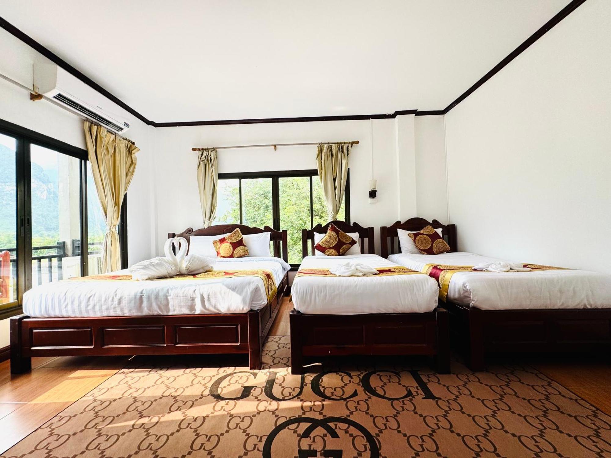Vang Vieng Hana River View Hotel & Travel Exterior foto